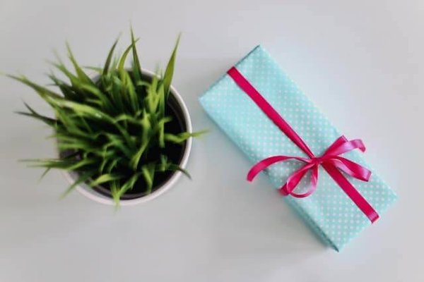 Quels sont les projets DIY faciles et rapides à faire pour offrir à un homme ?