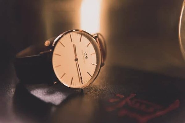 Comment personnaliser un cadeau de mariage pour un homme ?