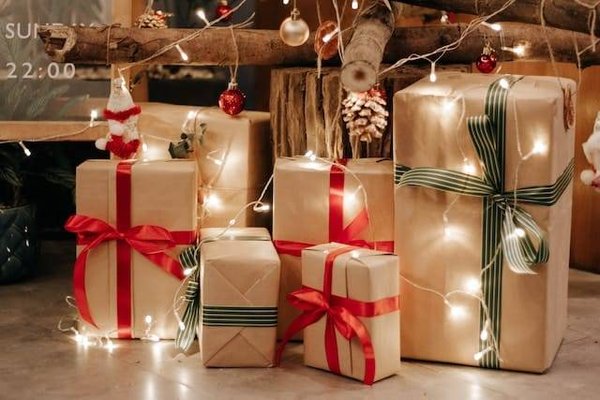 Quels sont les cadeaux de Noël originaux et amusants pour un homme ?